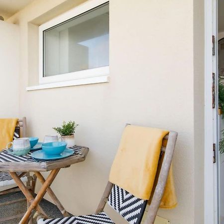 Two Bed Seafront Escape In East Wittering Apartment ภายนอก รูปภาพ