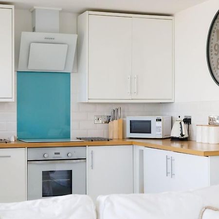 Two Bed Seafront Escape In East Wittering Apartment ภายนอก รูปภาพ