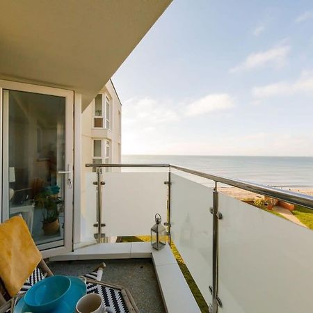 Two Bed Seafront Escape In East Wittering Apartment ภายนอก รูปภาพ