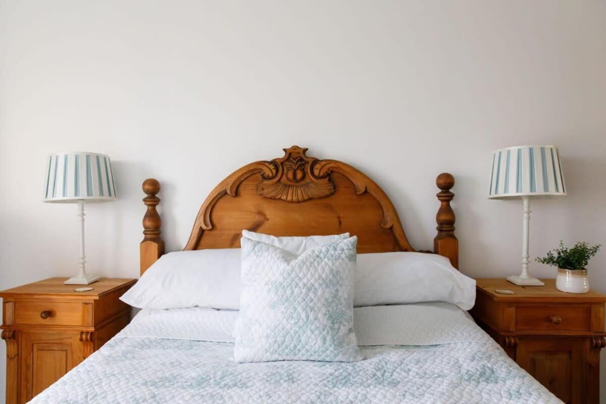 Two Bed Seafront Escape In East Wittering Apartment ภายนอก รูปภาพ