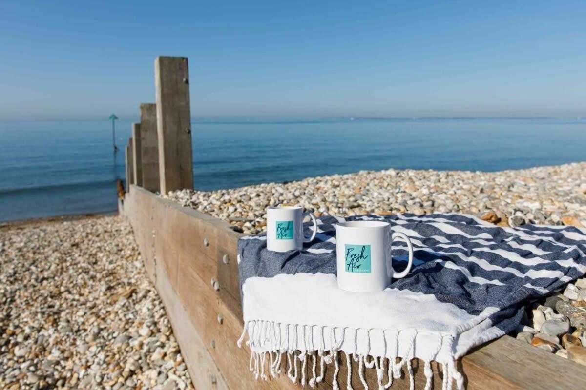 Two Bed Seafront Escape In East Wittering Apartment ภายนอก รูปภาพ